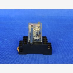 Omron MY4ZN Relay w. PYF14A, 110 VAC